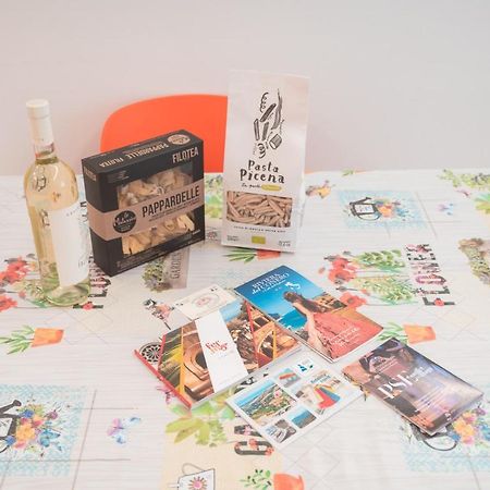 Le Camelie -Appartamenti Nuovi Porto SantʼElpidio Zewnętrze zdjęcie